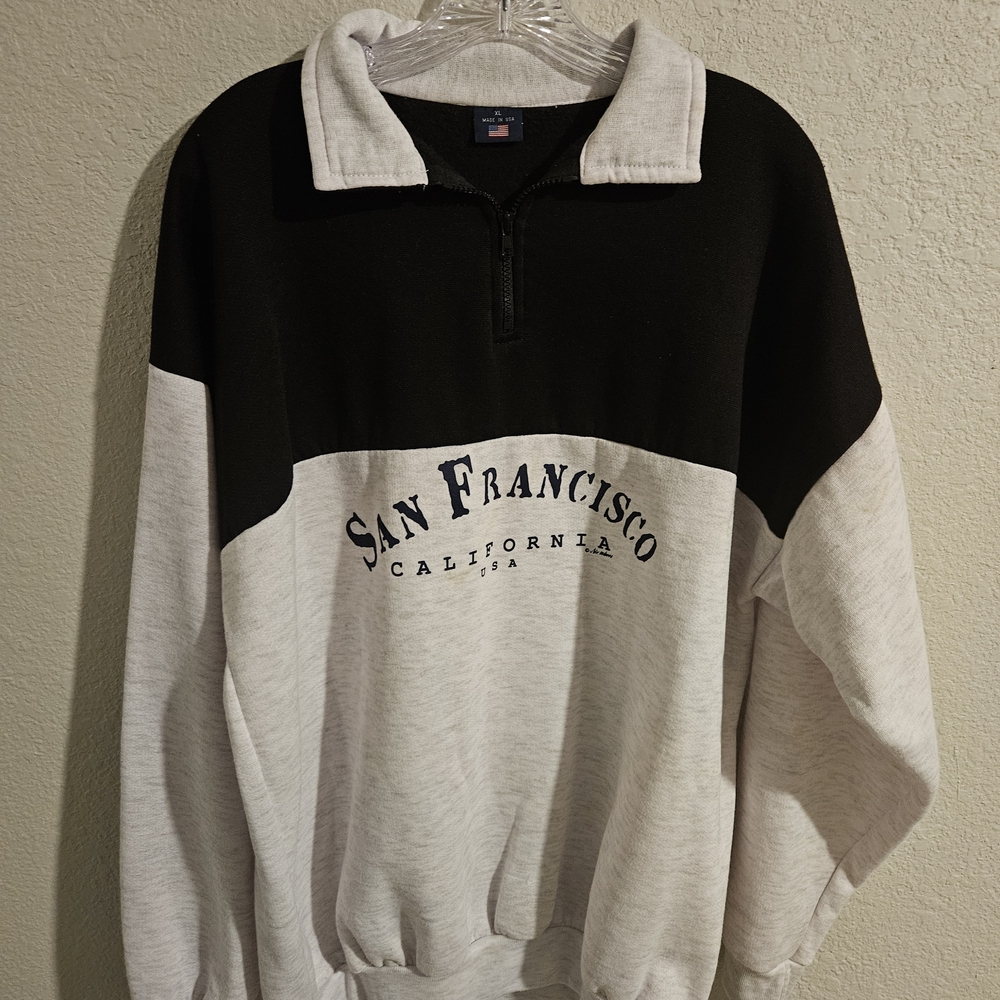San Francisco California Men's Black and Gray Zip-Up Sweater